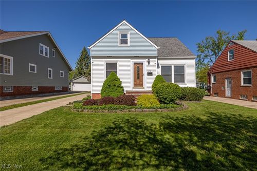1278 Washington Blvd, Mayfield Heights, OH, 44124-1626 | Card Image