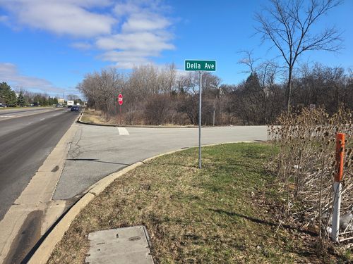 1N 327 Gary Avenue, Carol Stream, IL, 60188 | Card Image