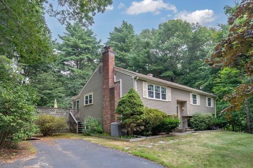 17 Lascala Ave, Plymouth, MA, 02360-4916 | Card Image