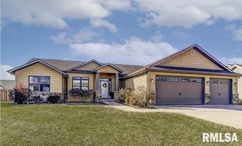 613 Orchard Ave, Chatham, IL, 62629-1907 | Card Image