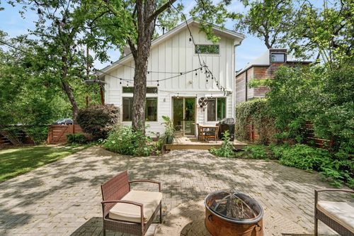 b-2601 Willow St, Austin, TX, 78702-5631 | Card Image
