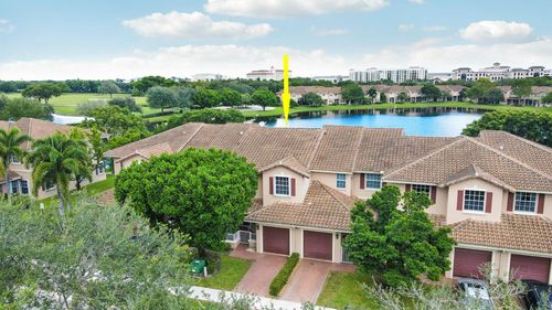 3532 Parkside Dr, Davie, FL, 33328-1940 | Card Image