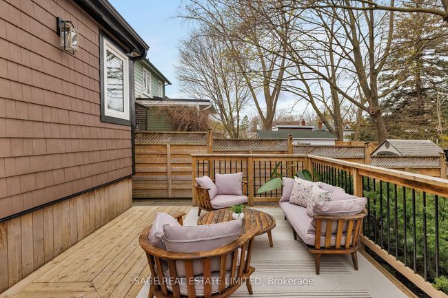 92 Corley Ave, House attached with 3 bedrooms, 2 bathrooms and null parking in Toronto ON | Image 16