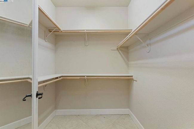 2961 Clear Point Way, House other with 2 bedrooms, 2 bathrooms and 2 parking in Manteca CA | Image 32