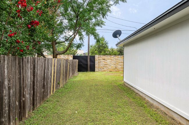 View of yard | Image 29