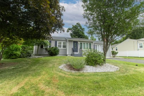 3 Rock Ter, East Haven, CT, 06512-1245 | Card Image