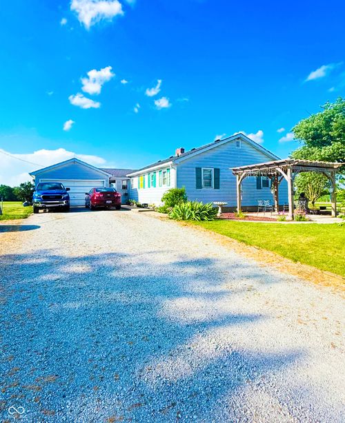 5964 E 250 N, Greenfield, IN, 46140-9449 | Card Image