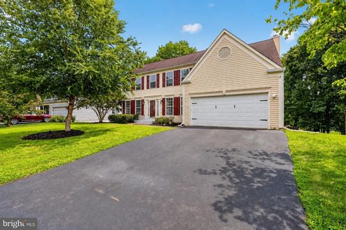 10095 Post Oak Ter, MANASSAS, VA, 20110-2719 | Card Image