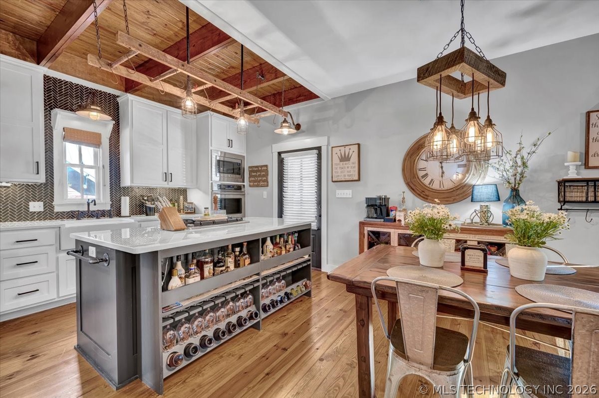 Residential in Carlton Landing 5