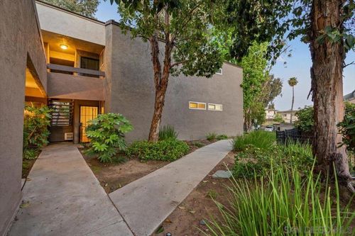 37-1350 N Escondido Blvd, Escondido, CA, 92026 | Card Image