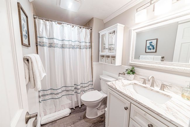 Guest Ensuite Bathroom | Image 20