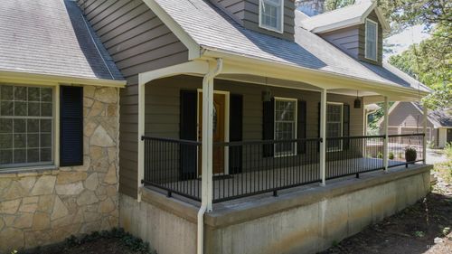 2025 College Heights Rd, Manhattan, KS, 66502-3505 | Card Image