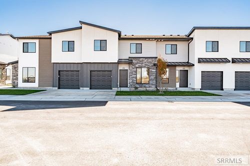 2119 Pebble Brook Ct, Rexburg, ID, 83440-4102 | Card Image