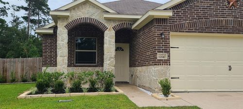 12147 La Salle River Rd, Conroe, TX, 77304-4017 | Card Image