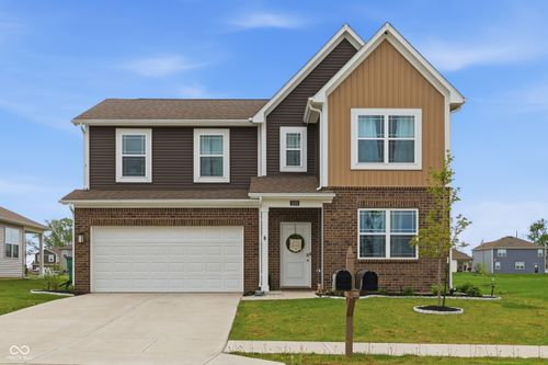 2203 Gambel Ln, Danville, IN, 46122-8070 | Card Image