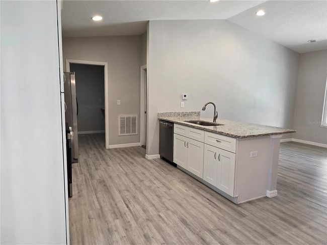 5185 Sw 158 Th Pl, House other with 3 bedrooms, 2 bathrooms and null parking in Ocala FL | Image 9