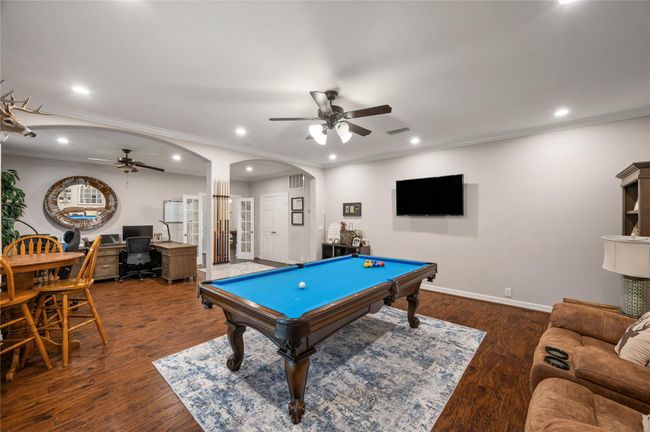 29518 Timber Trail St, House other with 5 bedrooms, 4 bathrooms and 2 parking in Spring TX | Image 11