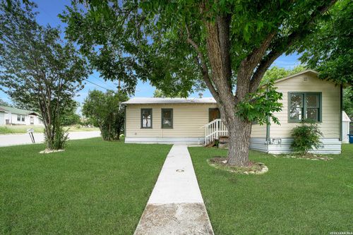 414 Orange Ave, New Braunfels, TX, 78130-6408 | Card Image
