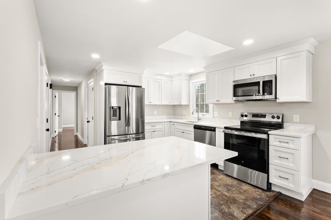 765 S Mammoth Rd, House other with 3 bedrooms, 2 bathrooms and null parking in Manchester NH | Image 21