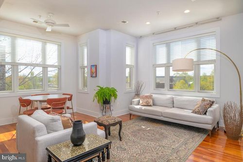 apt-d-257 15th St Se, WASHINGTON, DC, 20003-6608 | Card Image