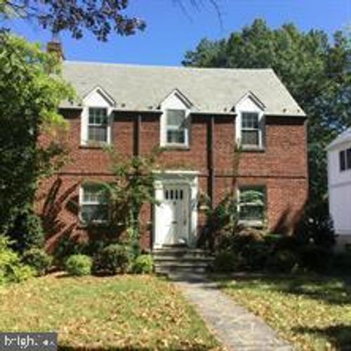7205 Clarendon Rd, BETHESDA, MD, 20814-2319 | Card Image