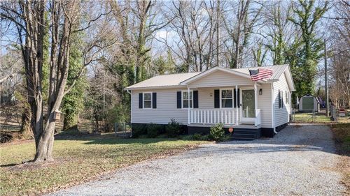 108 Monnell Dr, High Point, NC, 27265-2005 | Card Image