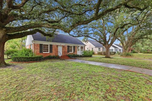 595 20th St, Beaumont, TX, 77706-5018 | Card Image