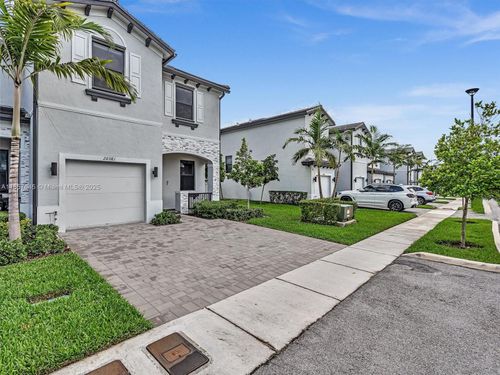 20381 Nw 4th Ct, Miami Gardens, FL, 33169-3430 | Card Image