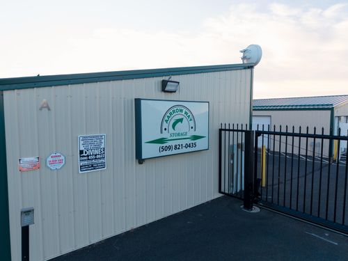913 N Hayford Rd, Airway Heights, WA, 99001-5286 | Card Image