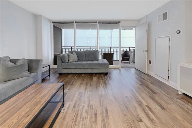 APT-503 - 620 Peachtree St Ne, Condo with 1 bedrooms, 1 bathrooms and 1 parking in Atlanta GA | Image 8