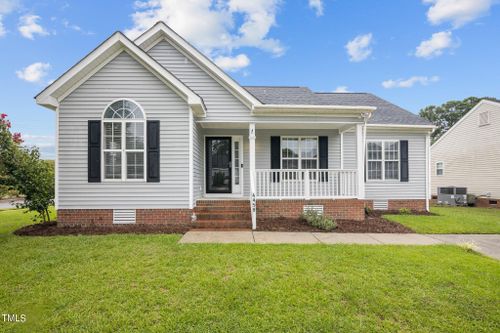 4458 Surrey Meadows Dr, Winterville, NC, 28590-9834 | Card Image