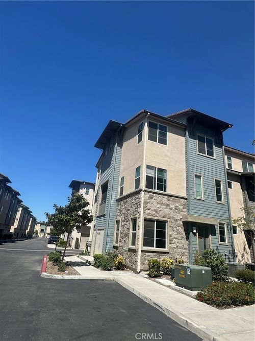 763 Savi Dr, Corona, CA, 92878-4686 | Card Image