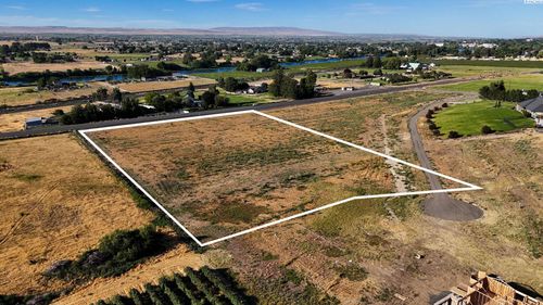 1221 Heartland Pr Sw, Prosser, WA, 99350 | Card Image