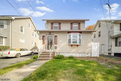 1583 Summit Ave, Hillside, NJ, 07205-1403 | Card Image