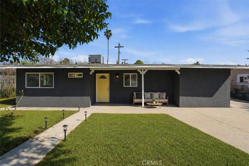 6490 Hillside, Riverside, CA, 92504 | Card Image