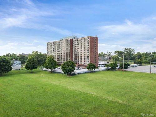 1203-21800 Morley Avenue, Dearborn, MI, 48124 | Card Image