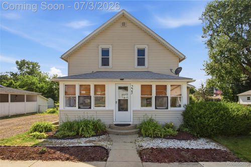223 N Main St, Webberville, MI, 48892-5129 | Card Image