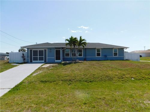 1217 Ne 1st Pl, Cape Coral, FL, 33909-1220 | Card Image