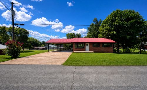 208 Cedar Ave, Linden, TN, 37096-3504 | Card Image