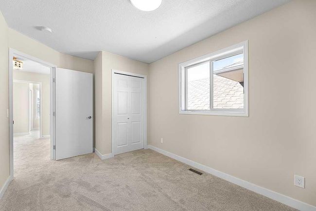 165 Country Hills Way Nw, Home with 3 bedrooms, 2 bathrooms and 2 parking in Calgary AB | Image 35