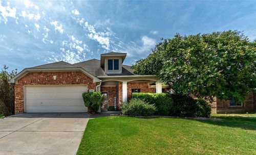 925 Remington Ranch Rd, Mansfield, TX, 76063-5736 | Card Image