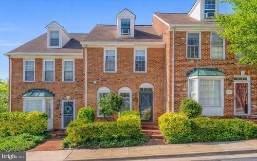 102 Shooters Ct, ALEXANDRIA, VA, 22314-4649 | Card Image