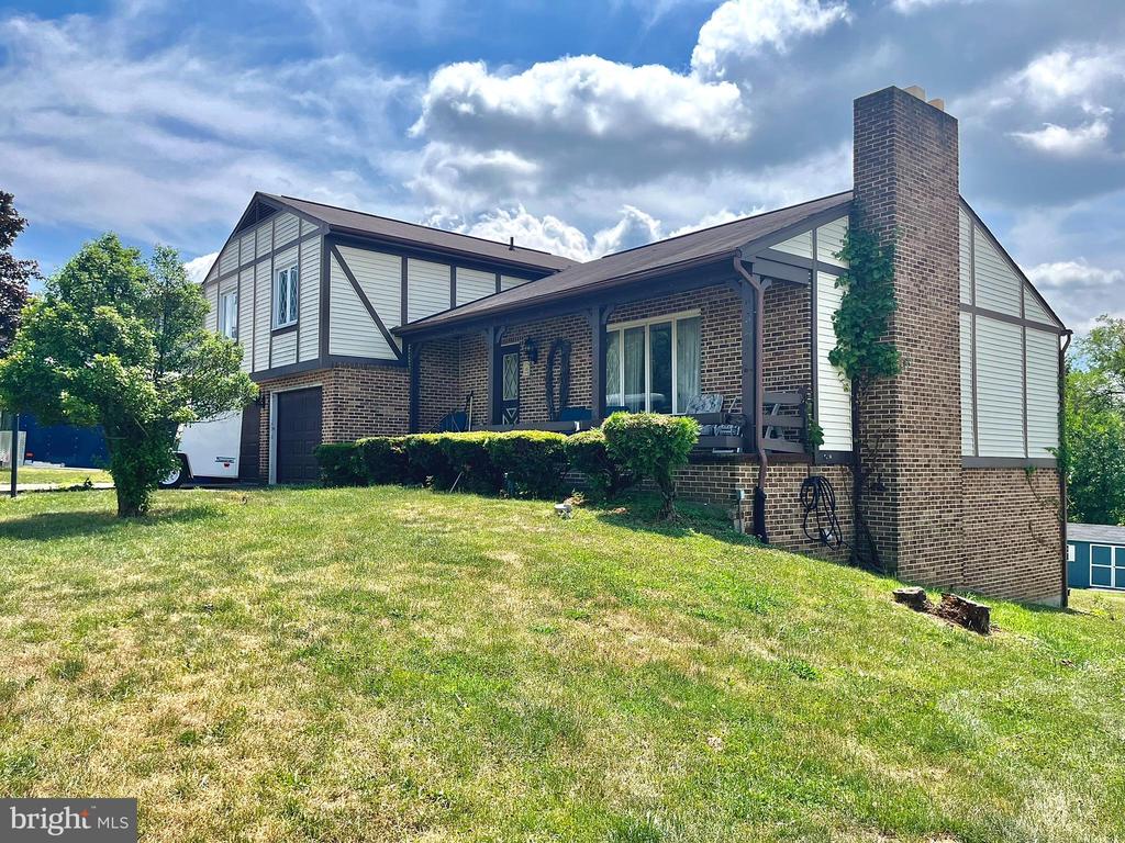 Venus Ave, Harrisburg, PA 17112