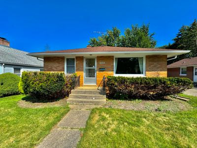 909 Leith Avenue, House other with 2 bedrooms, 2 bathrooms and 1 parking in Waukegan IL | Image 1