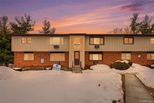 5c-503 Parr Meadow Dr, Newburgh, NY, 12550-1163 | Card Image