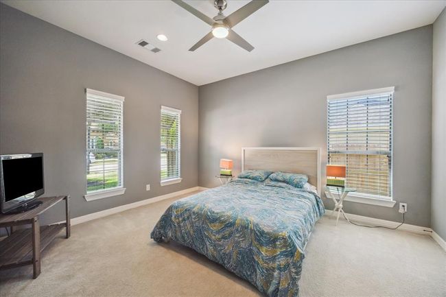 2918 Auburn Path, House other with 5 bedrooms, 5 bathrooms and 3 parking in Sugar Land TX | Image 23