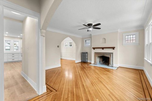 16525 Roselawn St, Detroit, MI, 48221-2959 | Card Image