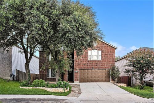 7831 Mainland Woods, San Antonio, TX, 78250-6022 | Card Image