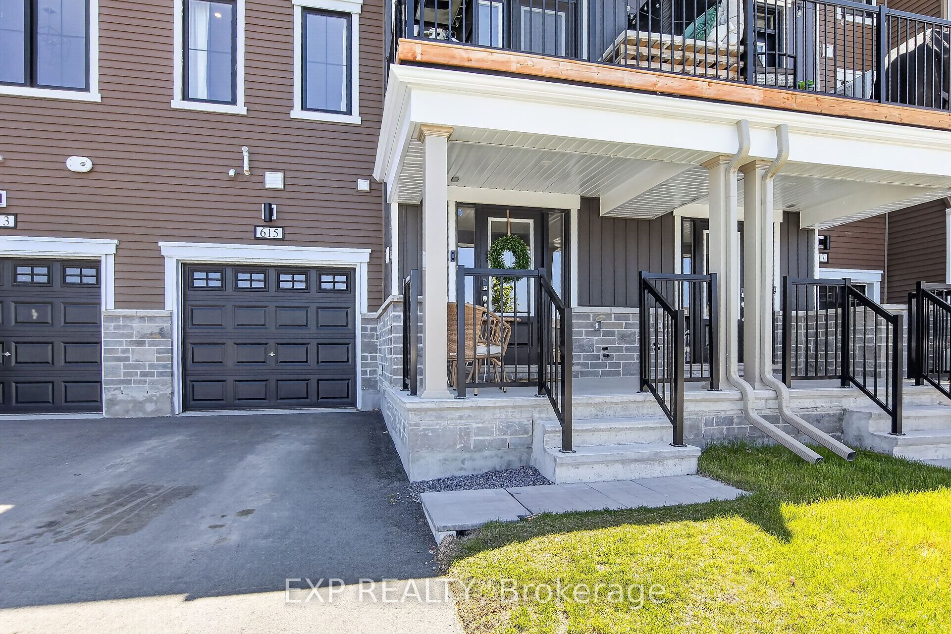Residential in Stittsville - Munster - Richmond 2