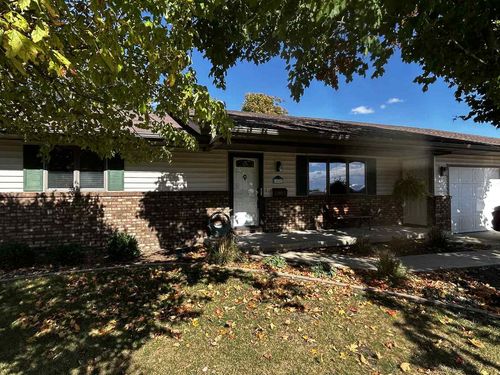 408 E Church St, Royal, IL, 61871-6048 | Card Image